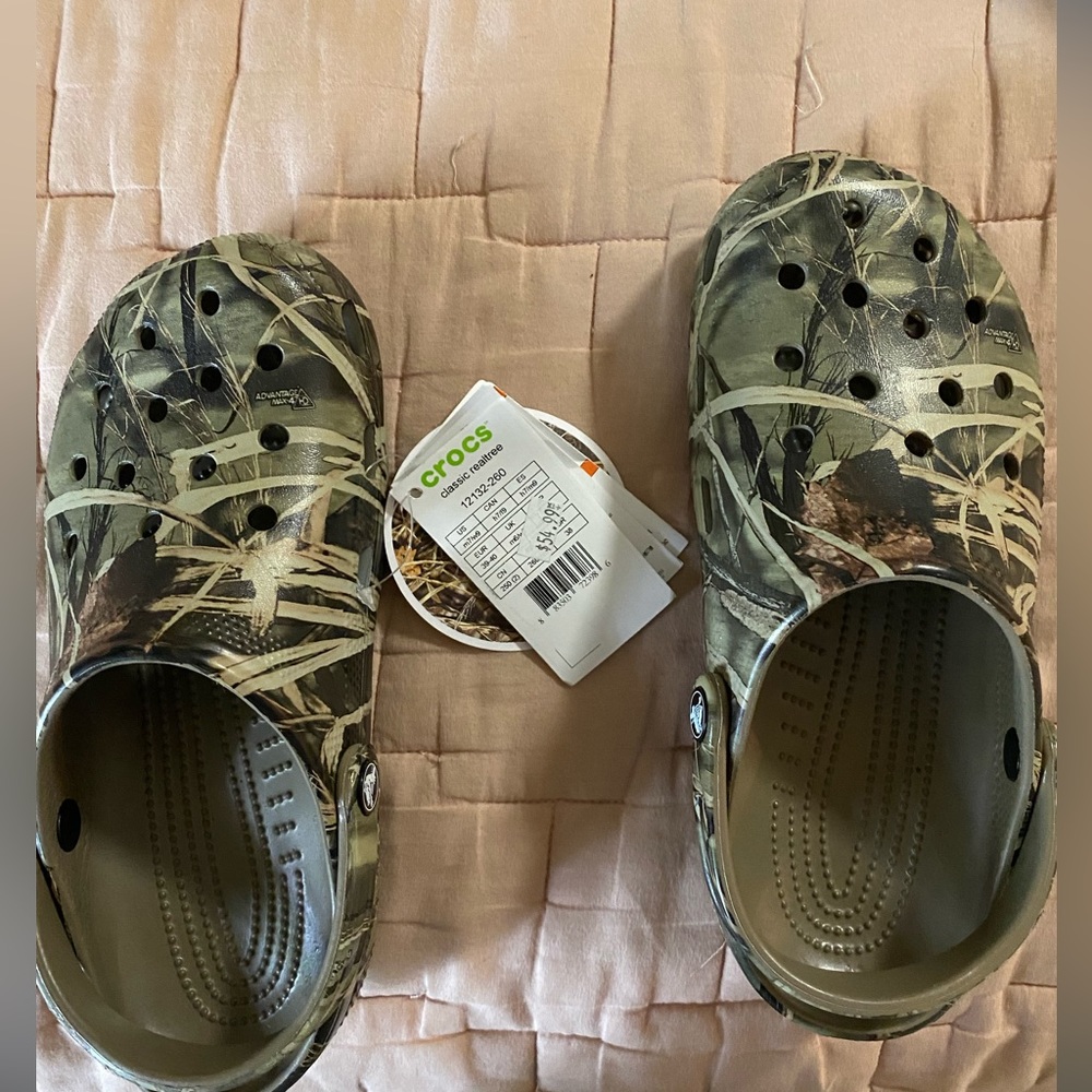 Crocs